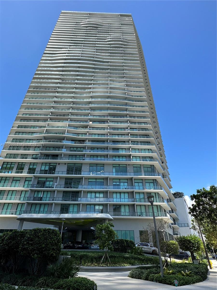 PARAISO BAYVIEWS CONDO - Residential Lease