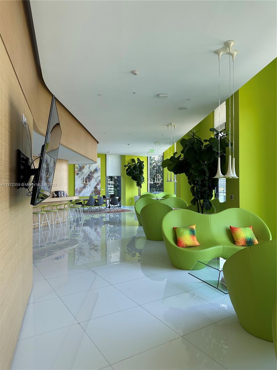 PARAISO BAYVIEWS CONDO - Residential Lease