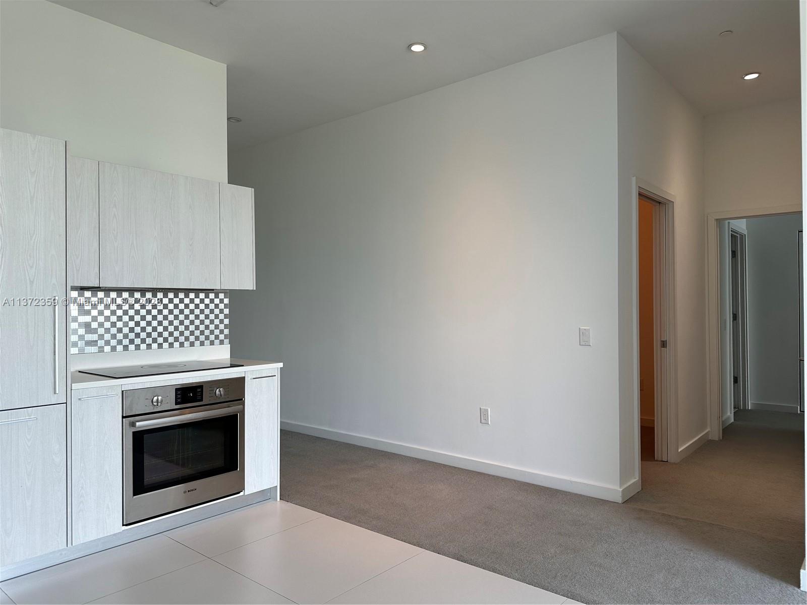 PARAISO BAYVIEWS CONDO - Residential Lease
