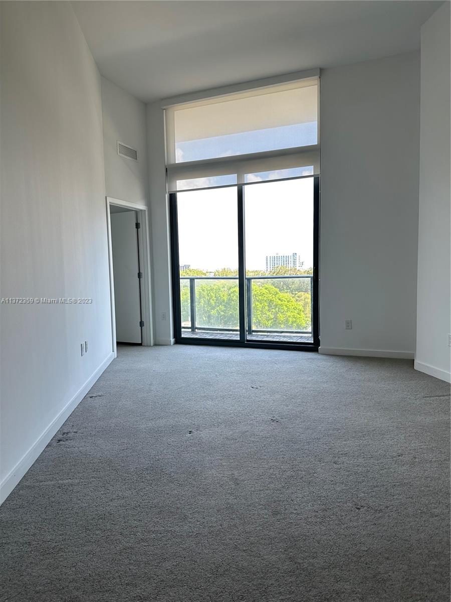 PARAISO BAYVIEWS CONDO - Residential Lease