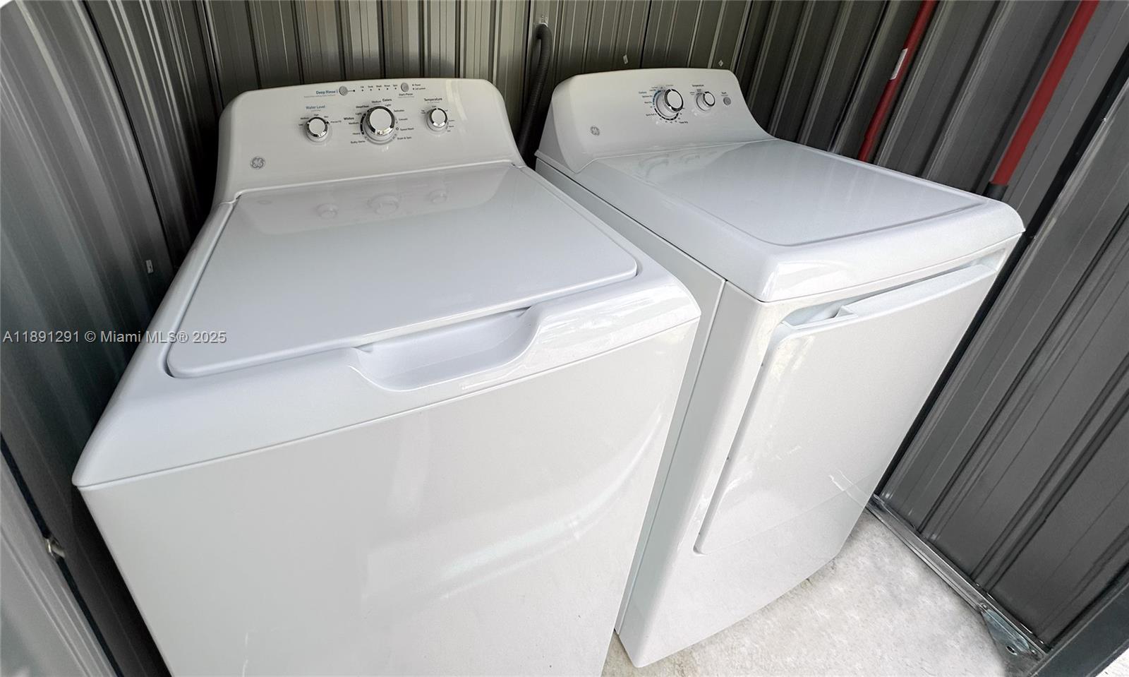 Hallandale - Residential Lease