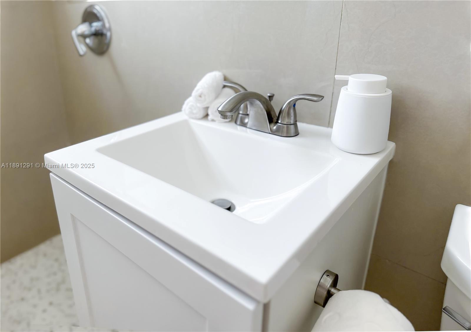 Hallandale - Residential Lease