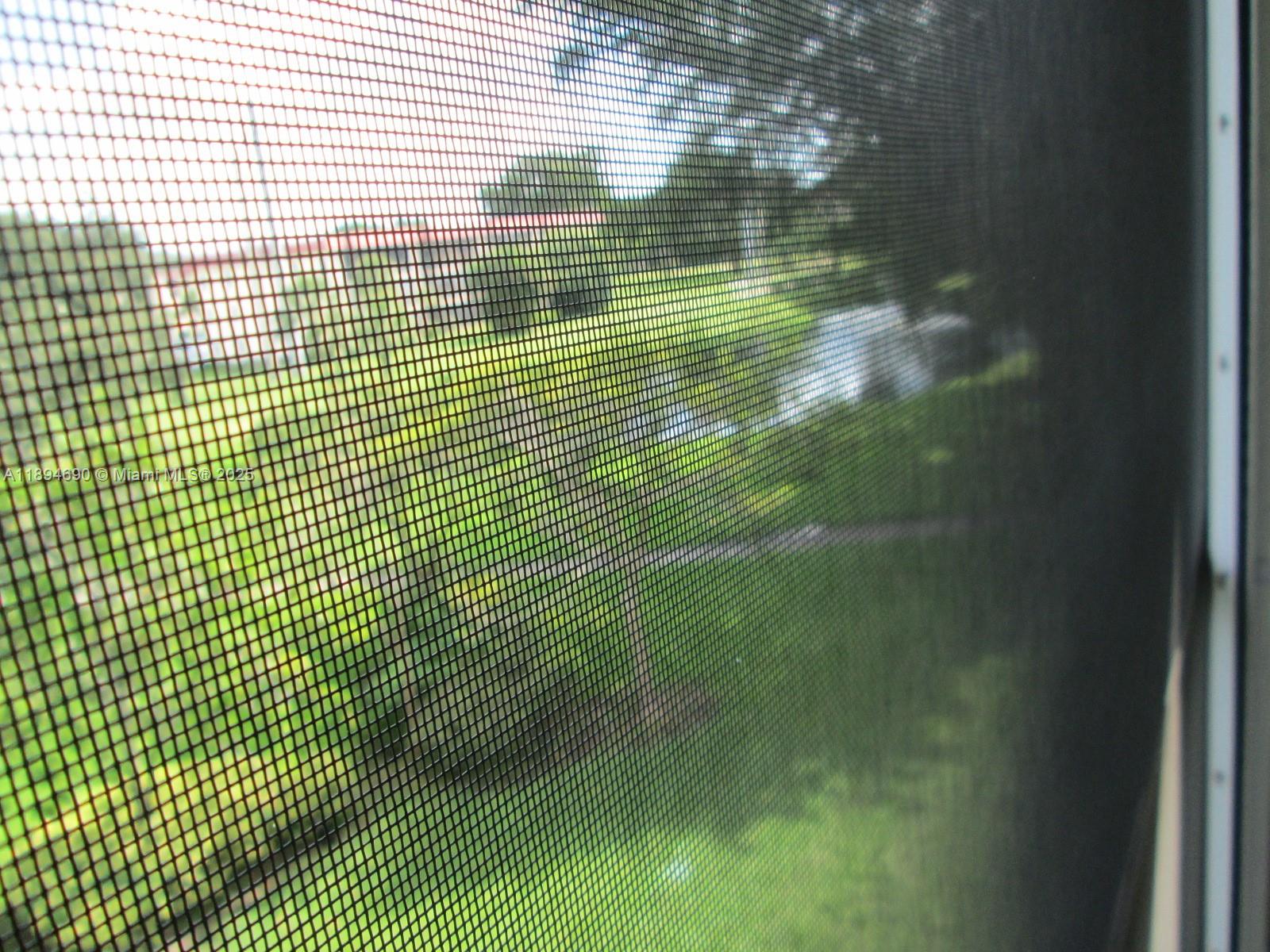 HOLLYBROOK GOLF AND - Residential