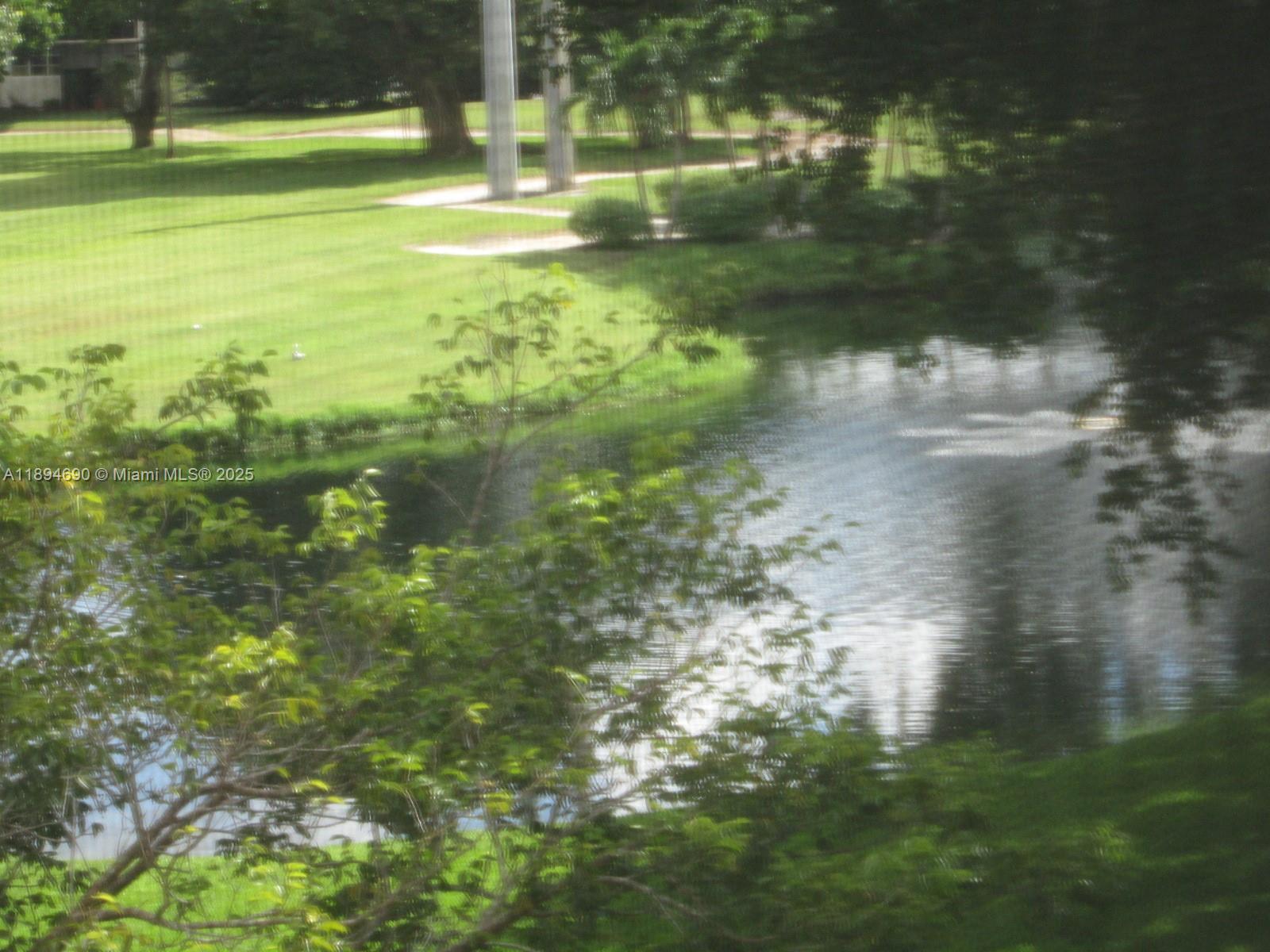 HOLLYBROOK GOLF AND - Residential