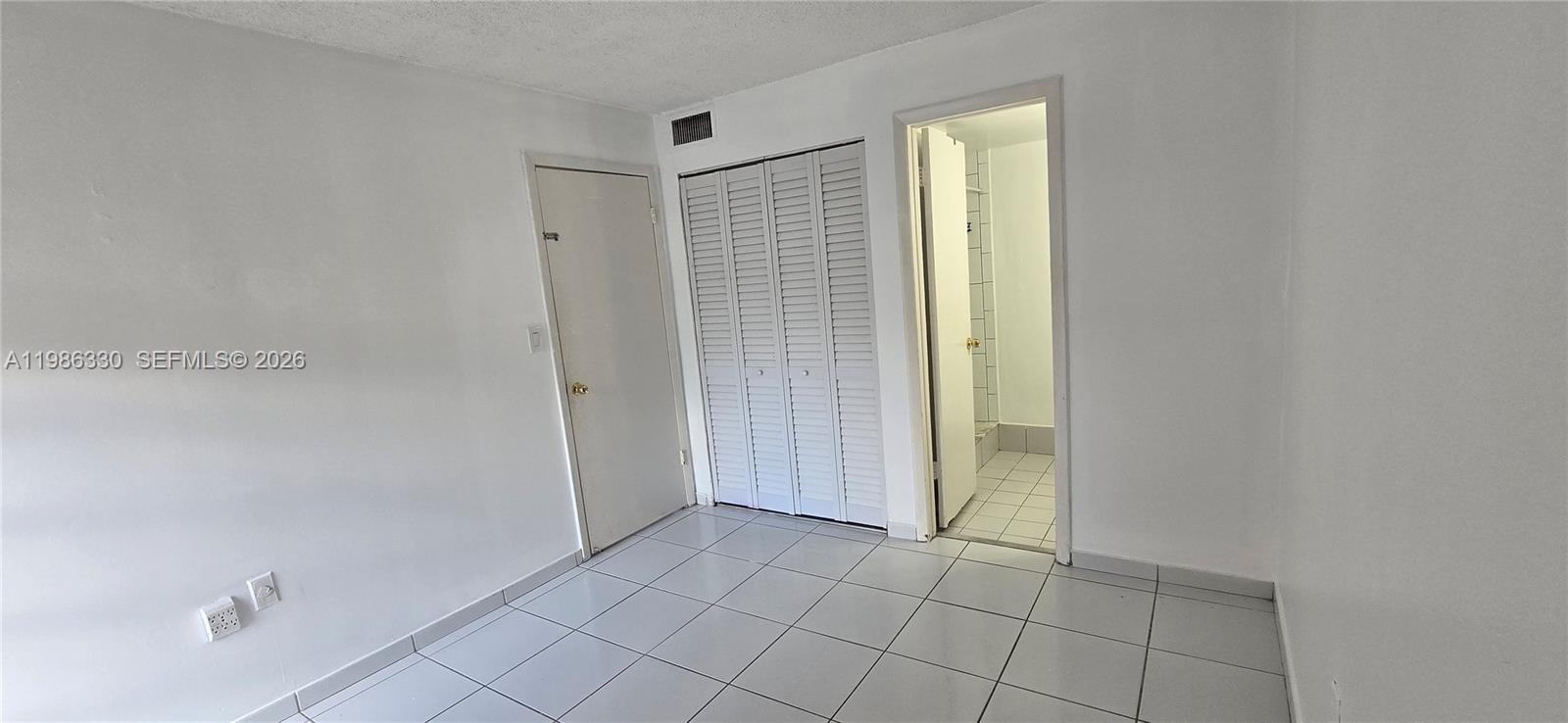 SUNSET VILLAS NO 3 CONDO - Residential Lease