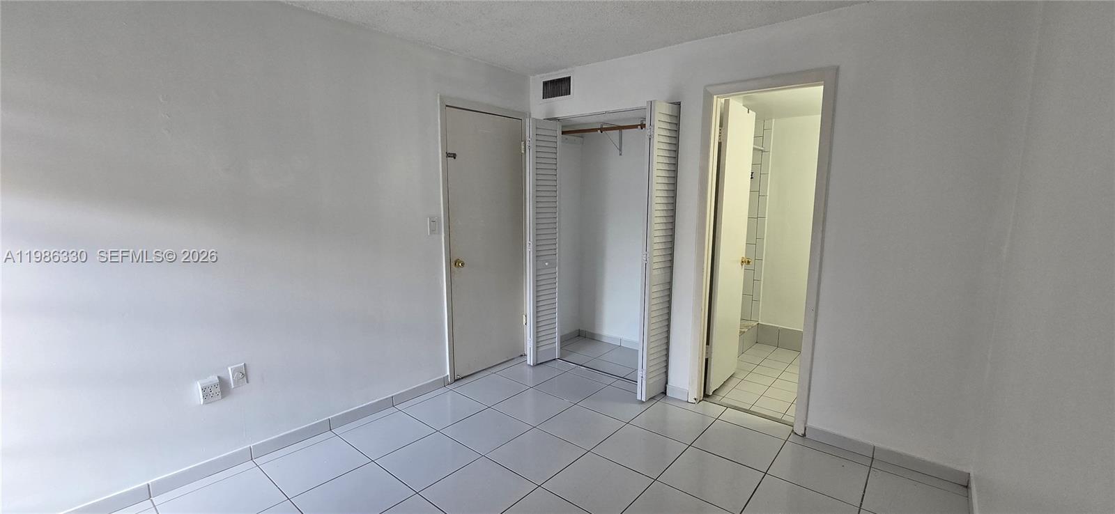 SUNSET VILLAS NO 3 CONDO - Residential Lease