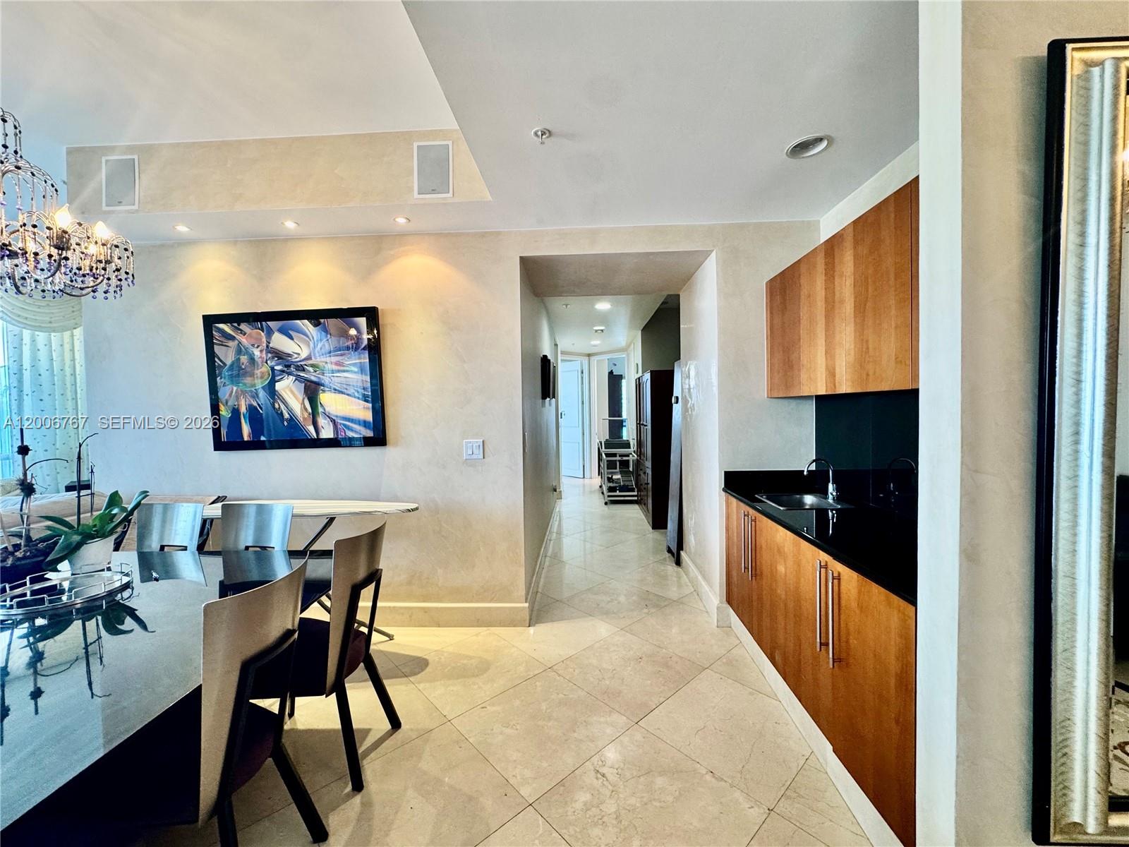 18101 Collins Ave 3901