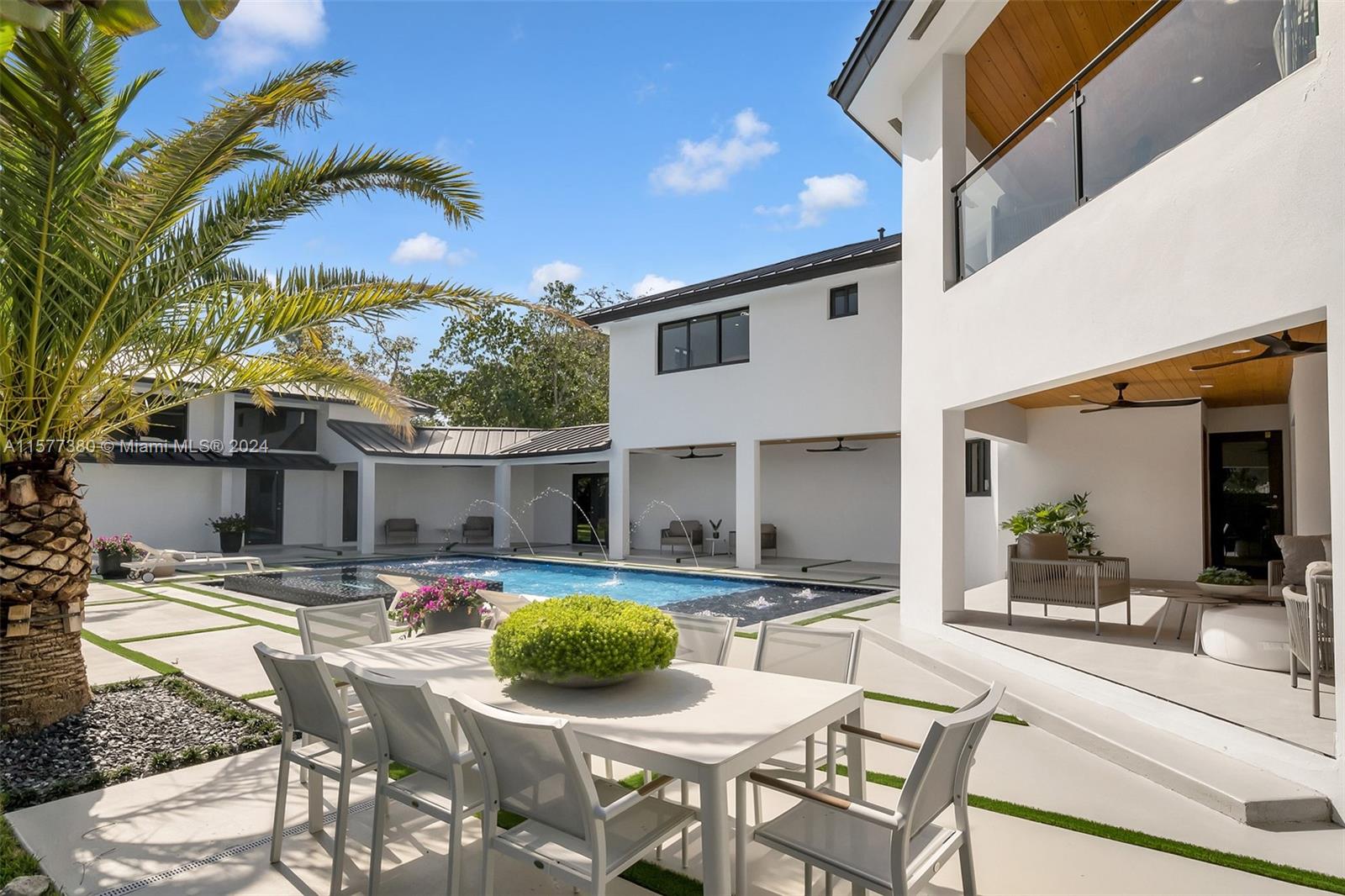 NUTMEG ESTATES - Residential