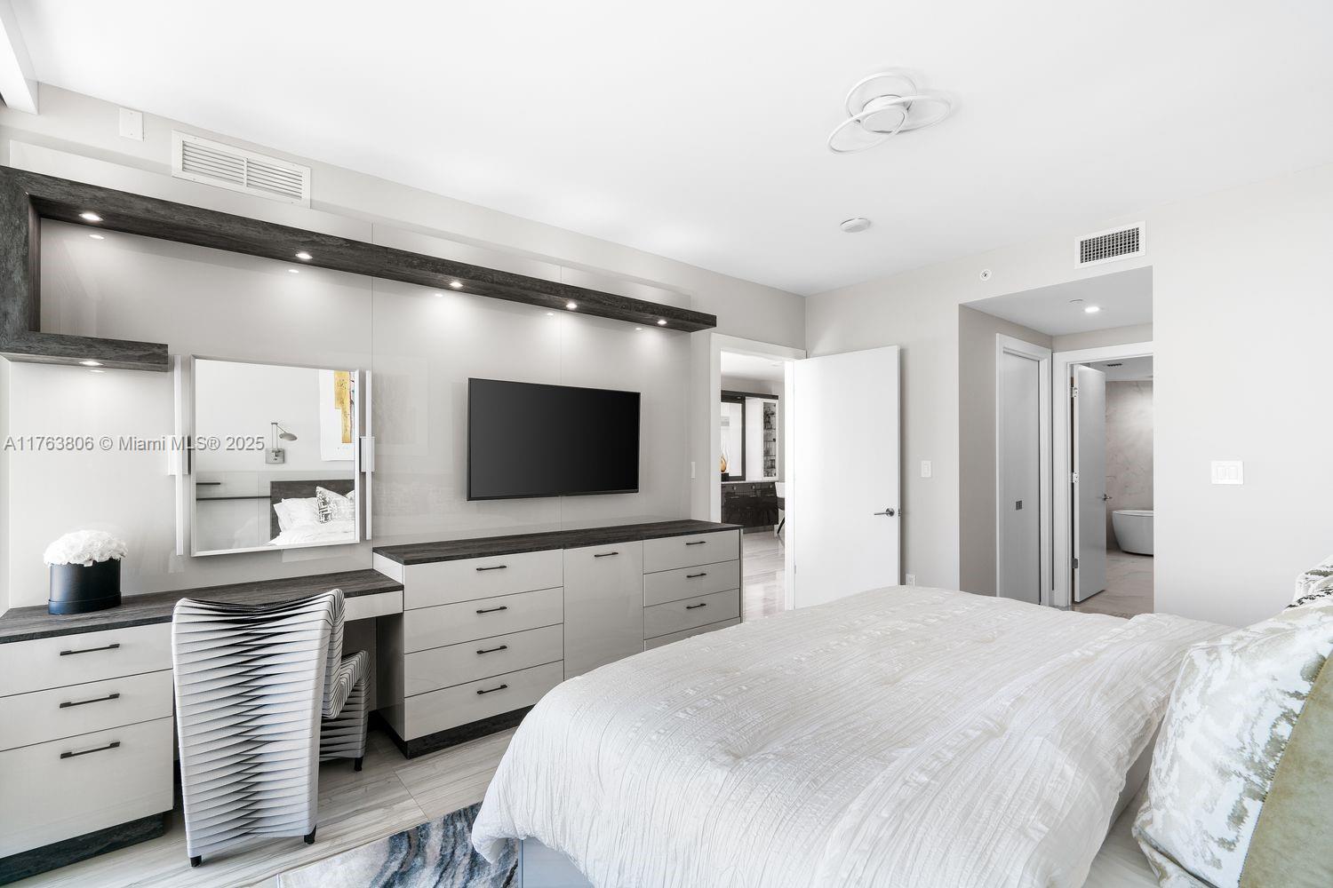 SABBIA BEACH CONDO - Residential