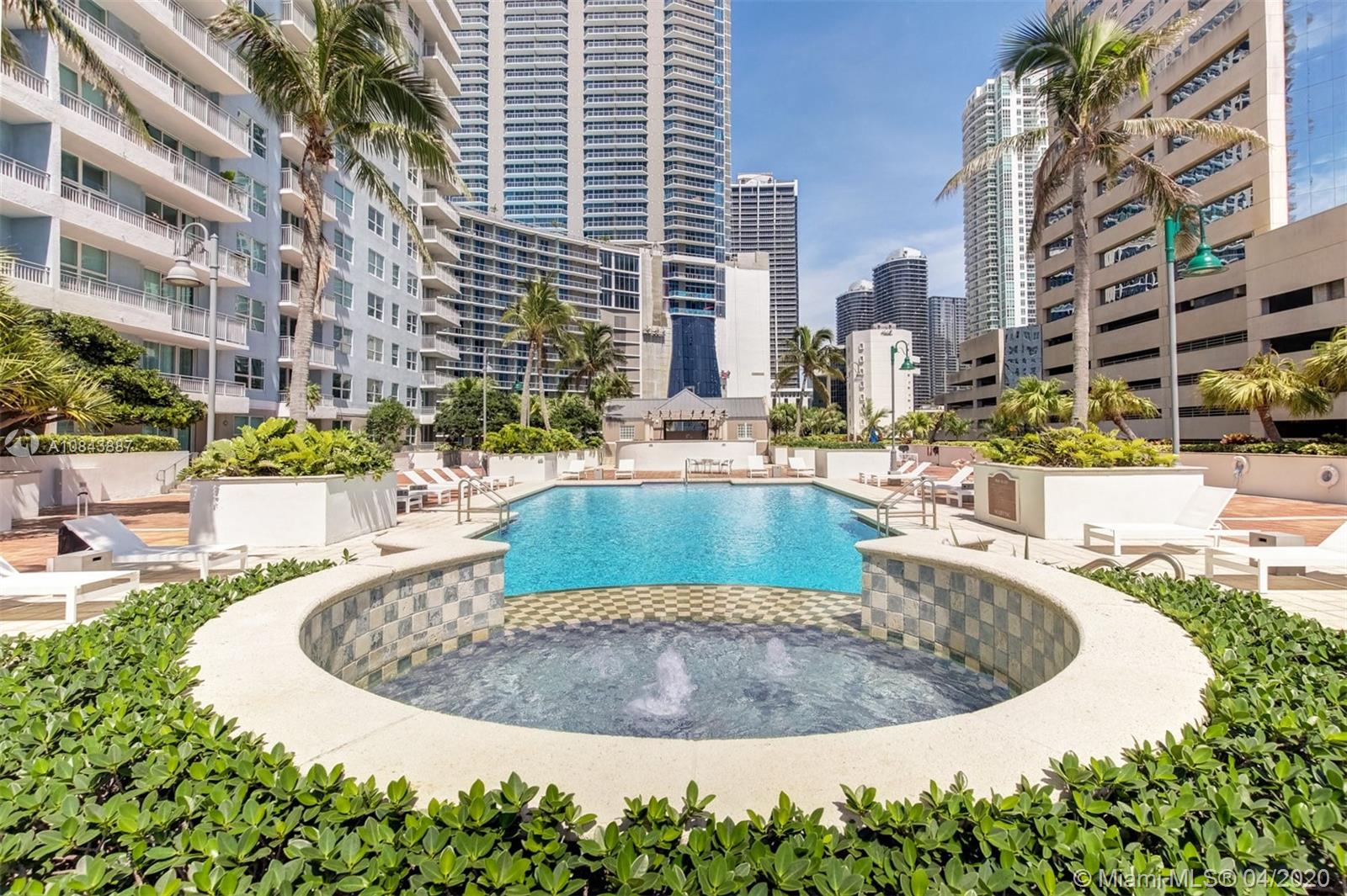 Yacht Club Brickell - Residential Lease