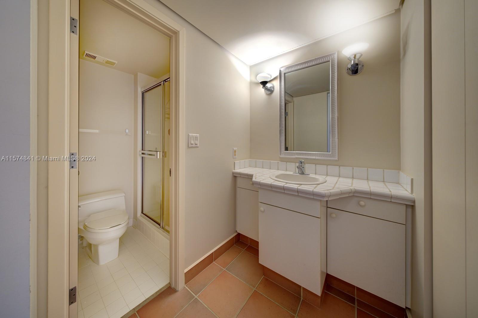 BAL HARBOUR TOWER CONDO - Residential