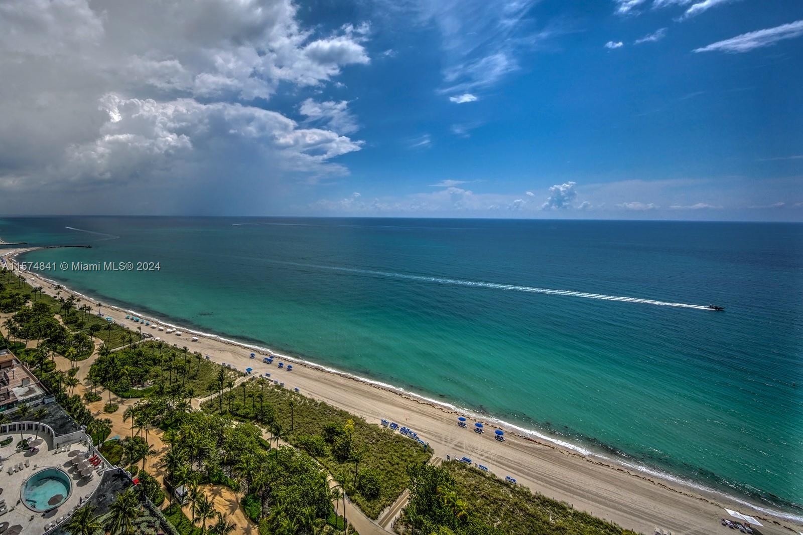 BAL HARBOUR TOWER CONDO - Residential