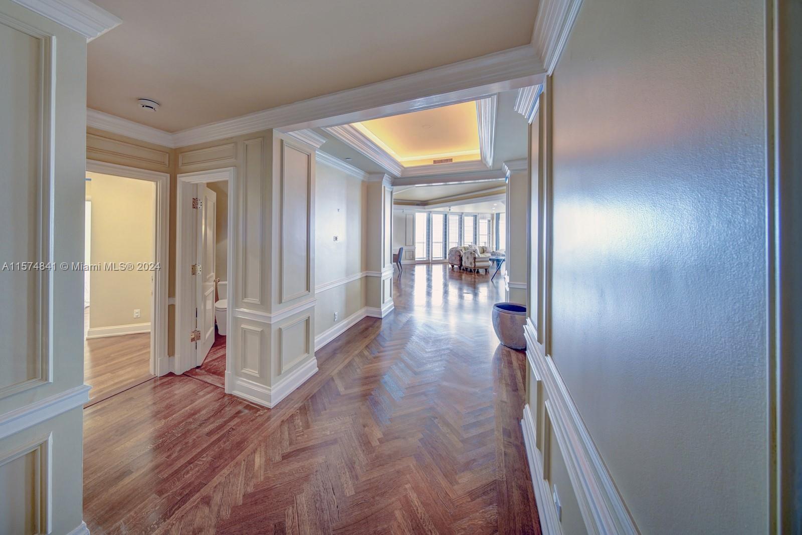 BAL HARBOUR TOWER CONDO - Residential