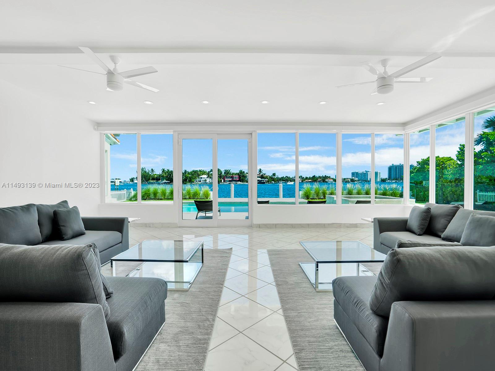 HIBISCUS ISLAND - Residential