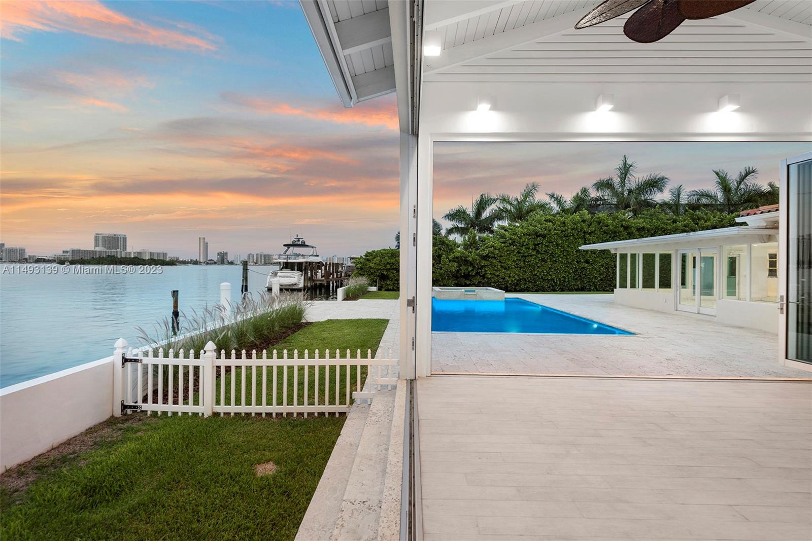 HIBISCUS ISLAND - Residential