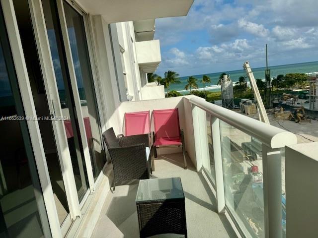 CARLISLE ON THE OCEAN CON - Residential
