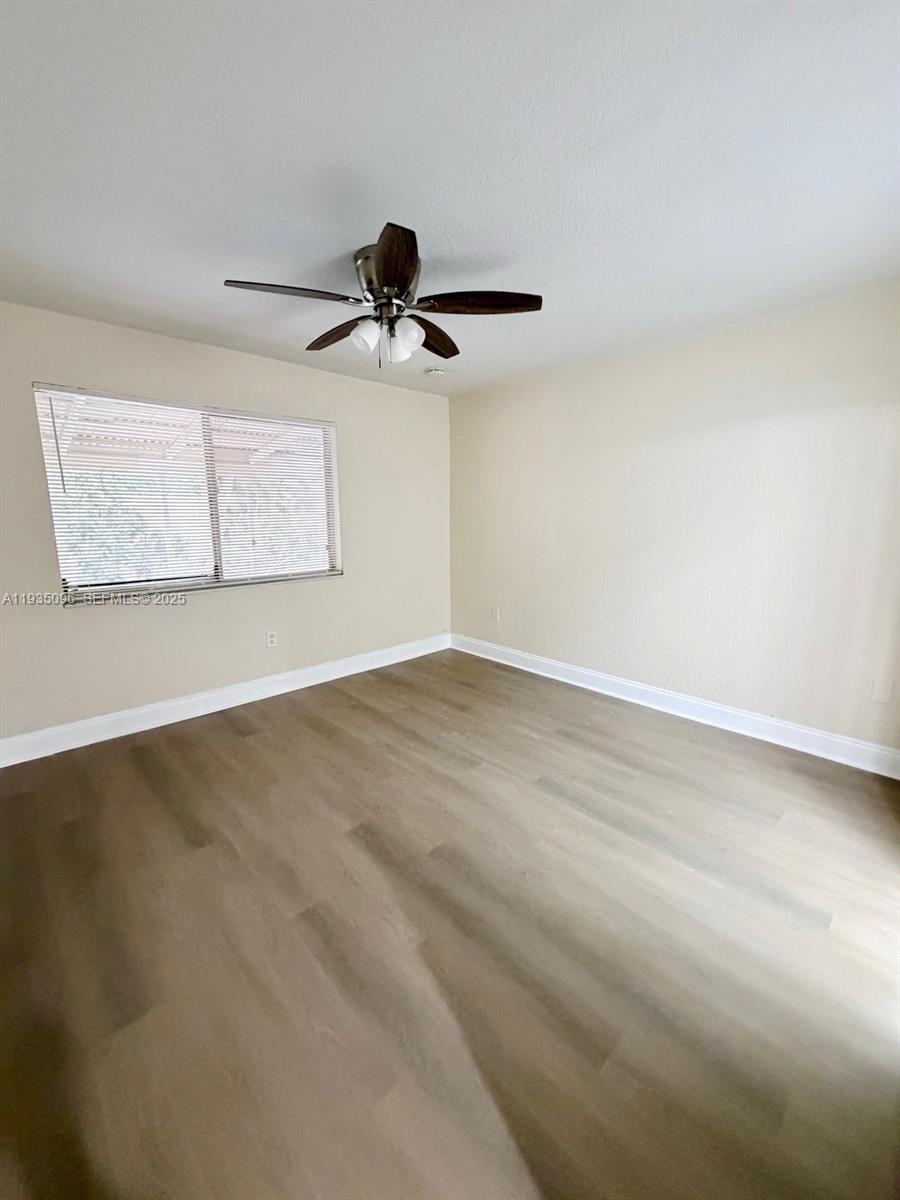 LA PLACIDA SECTION 2 COND - Residential