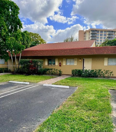 Photo of 10722 La Placida Dr #9-B3, Coral Springs, FL 33065 (MLS # A11935096)