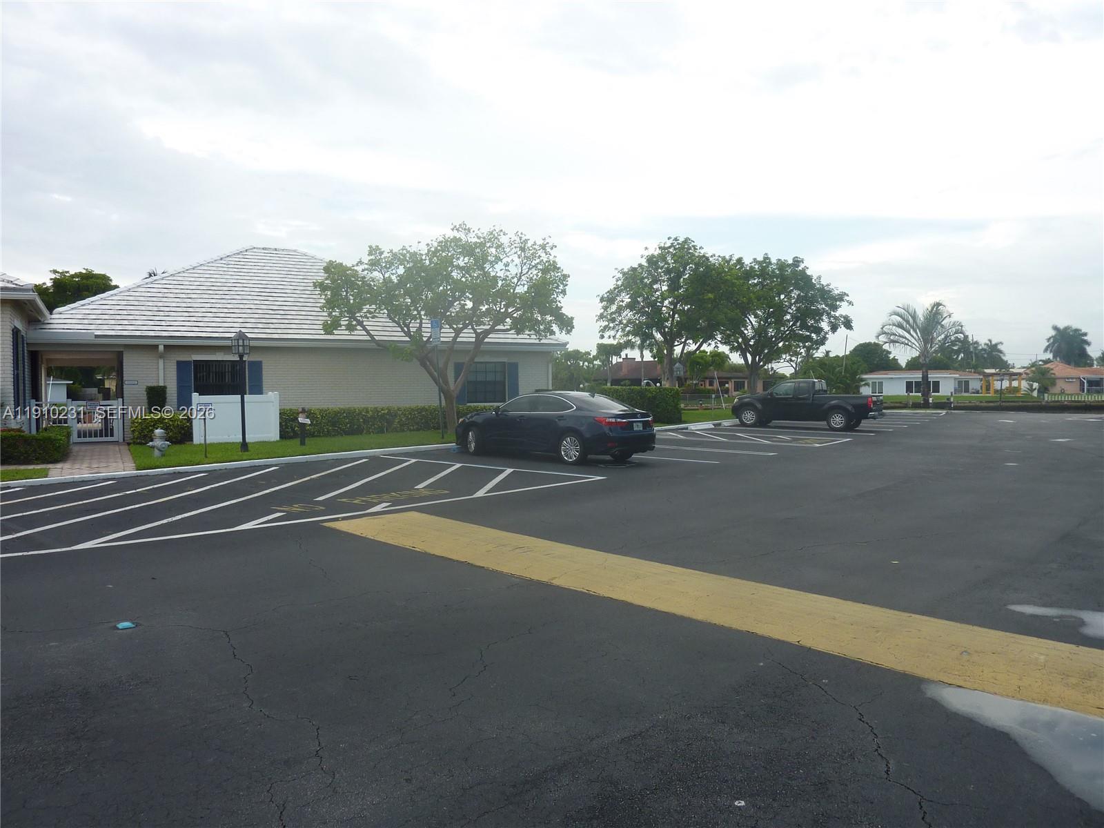 CYPRESS CLUB CONDO - Residential Lease
