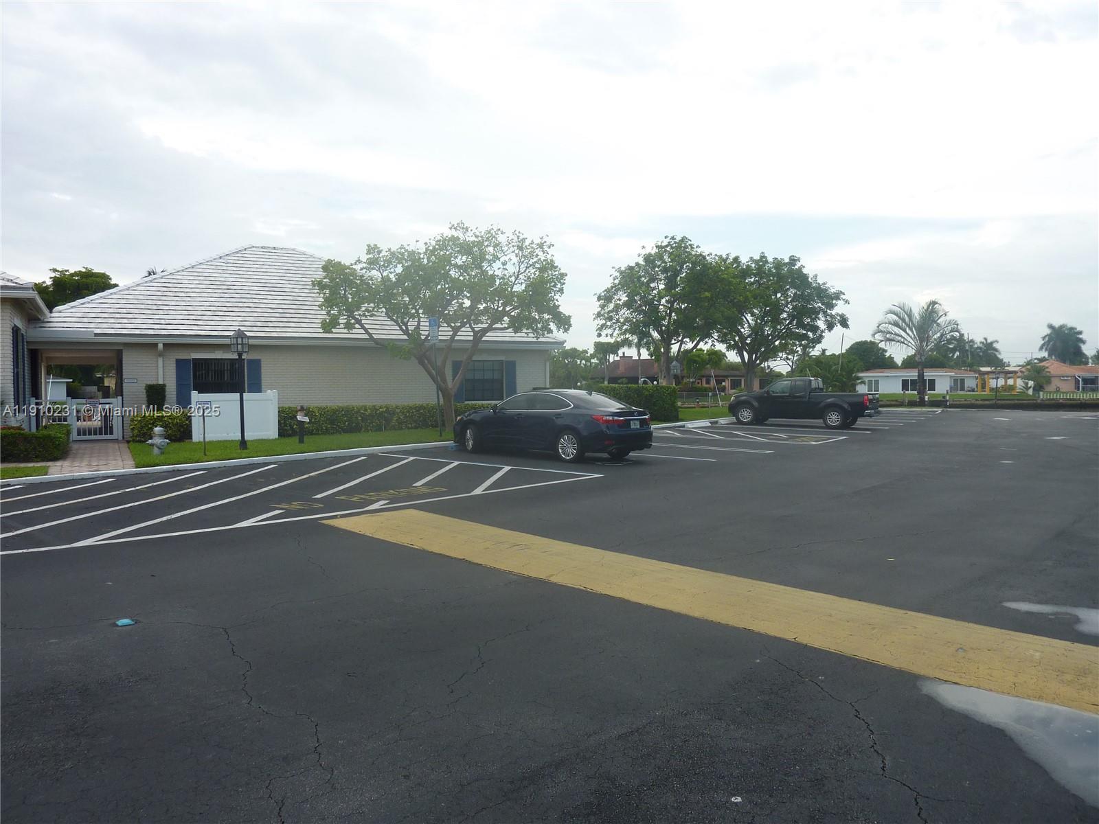 CYPRESS CLUB CONDO - Residential Lease