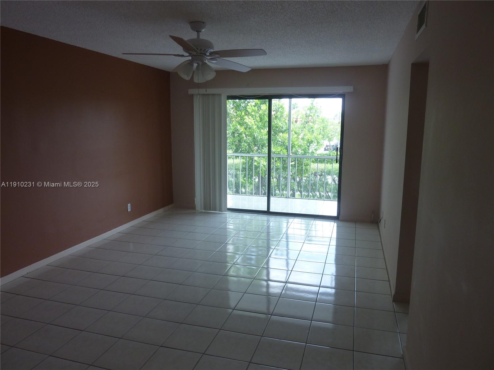 CYPRESS CLUB CONDO - Residential Lease