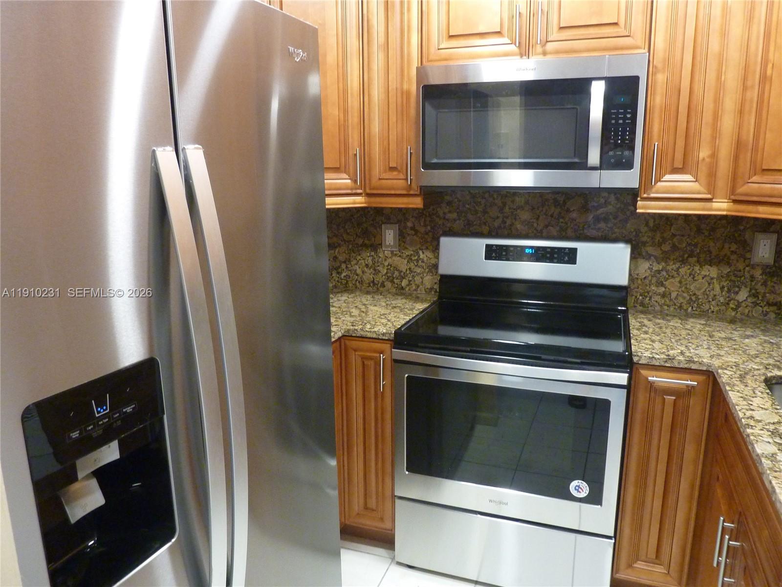 CYPRESS CLUB CONDO - Residential Lease