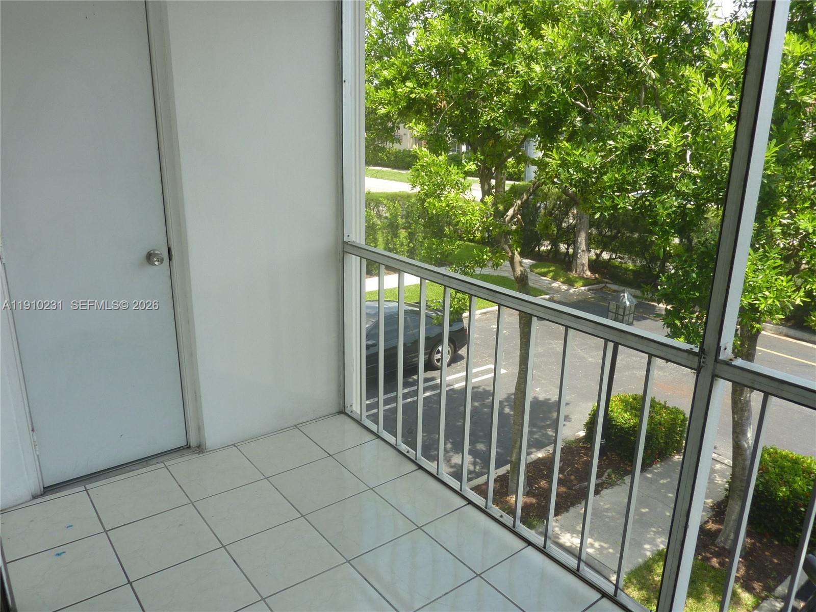 CYPRESS CLUB CONDO - Residential Lease