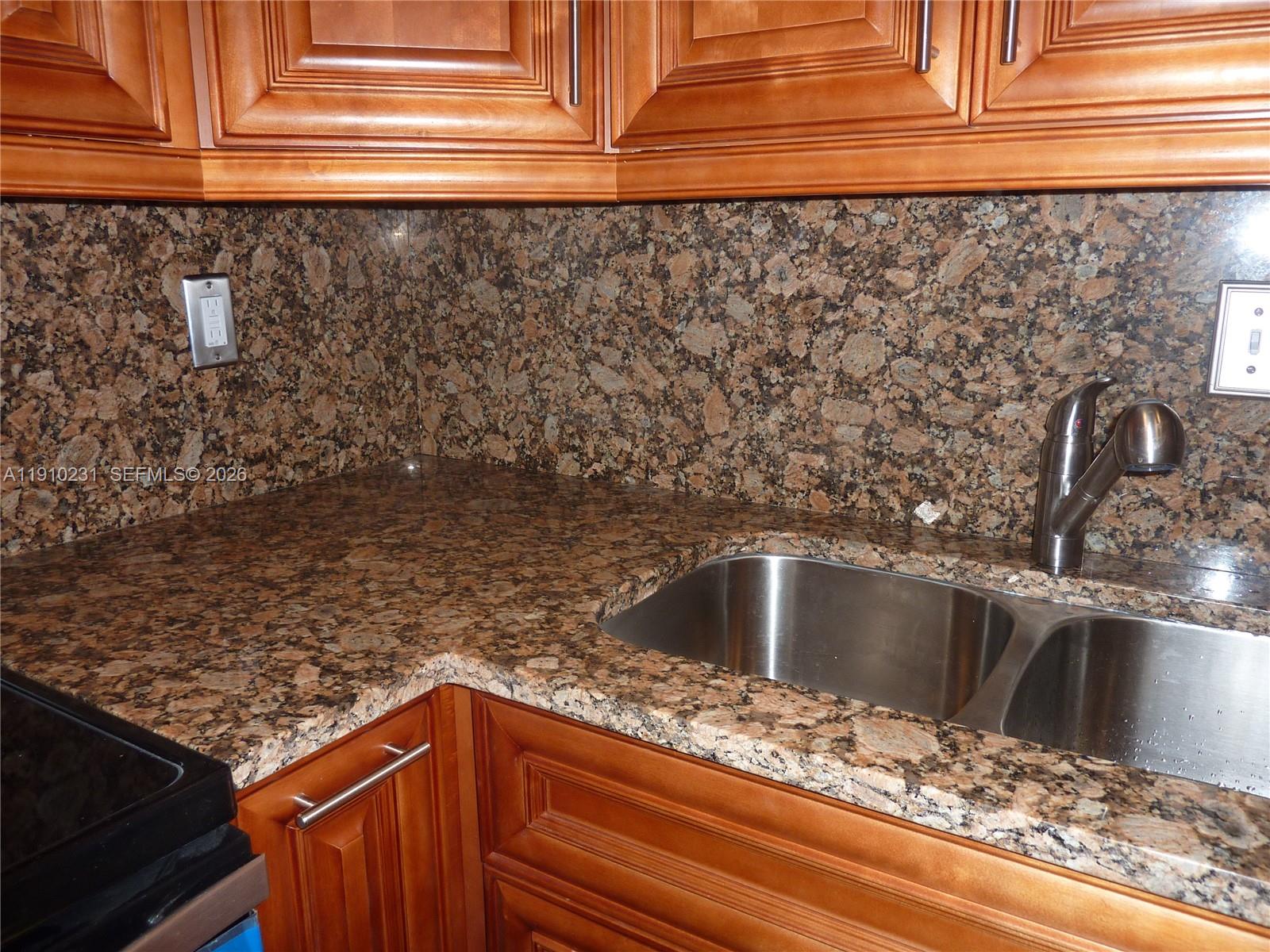 CYPRESS CLUB CONDO - Residential Lease