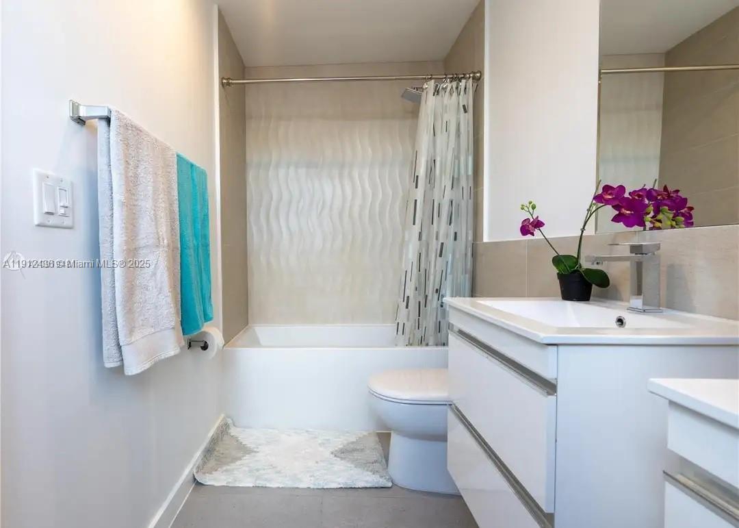 D GEMS CONDO - Residential Lease