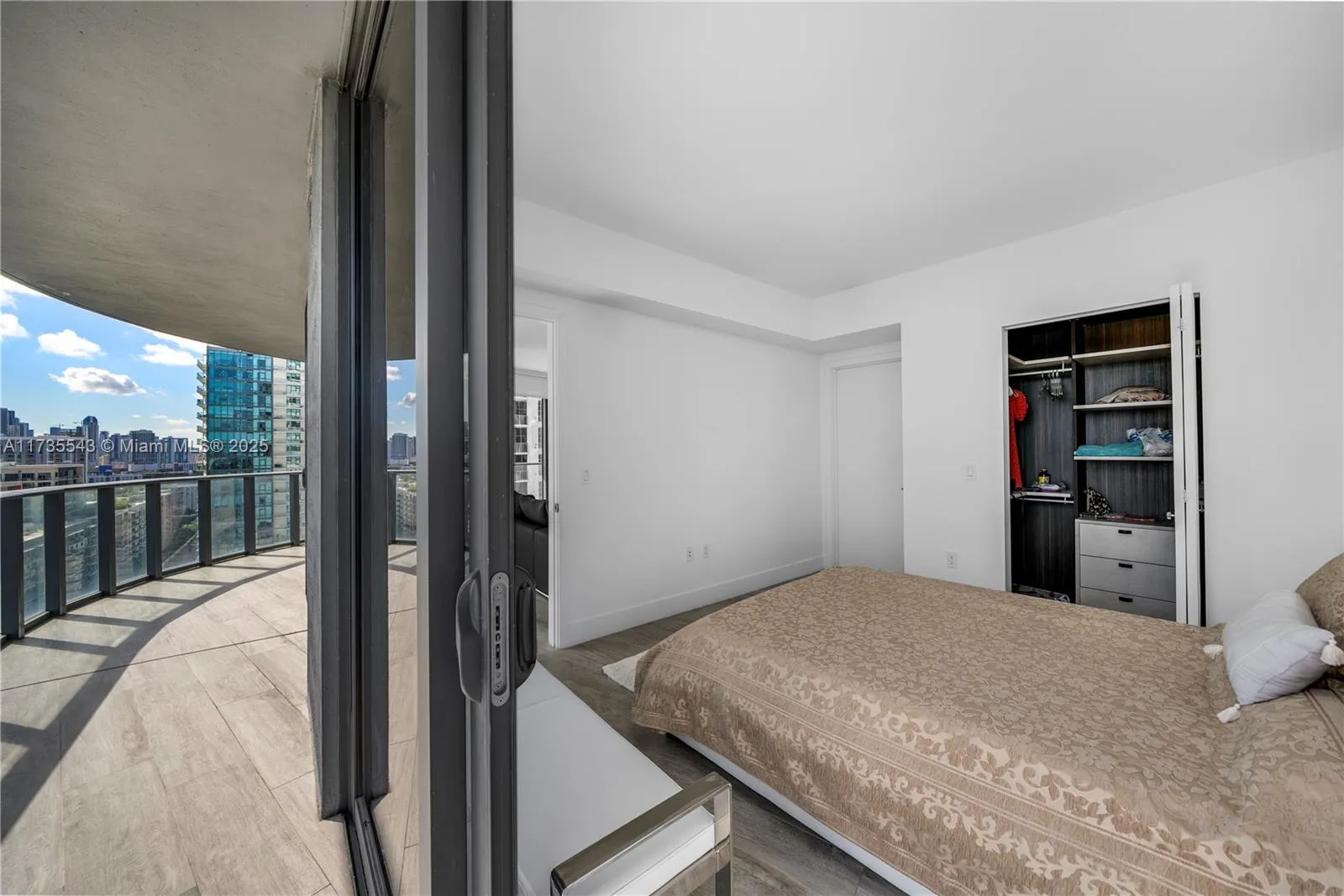 Miami, Florida 33137, United States, 2 Bedrooms Bedrooms, ,2 BathroomsBathrooms,Residential,Active,11932