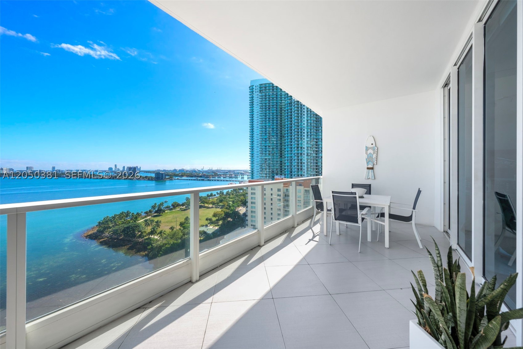 2020 N Bayshore Dr 1908