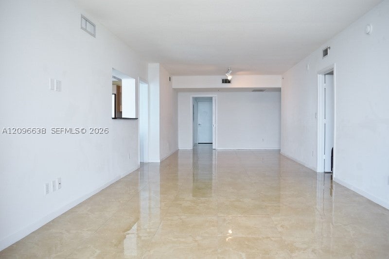 335 S Biscayne Blvd 2509