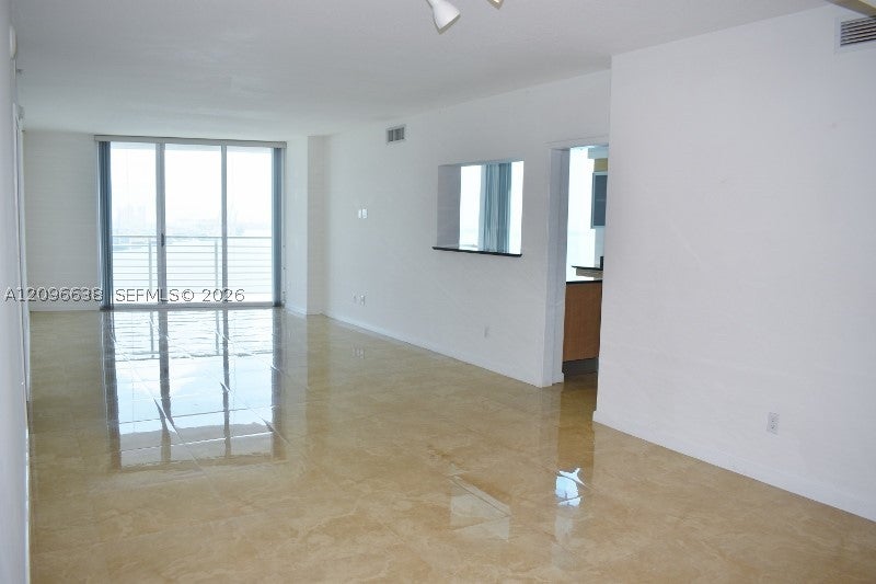 335 S Biscayne Blvd 2509