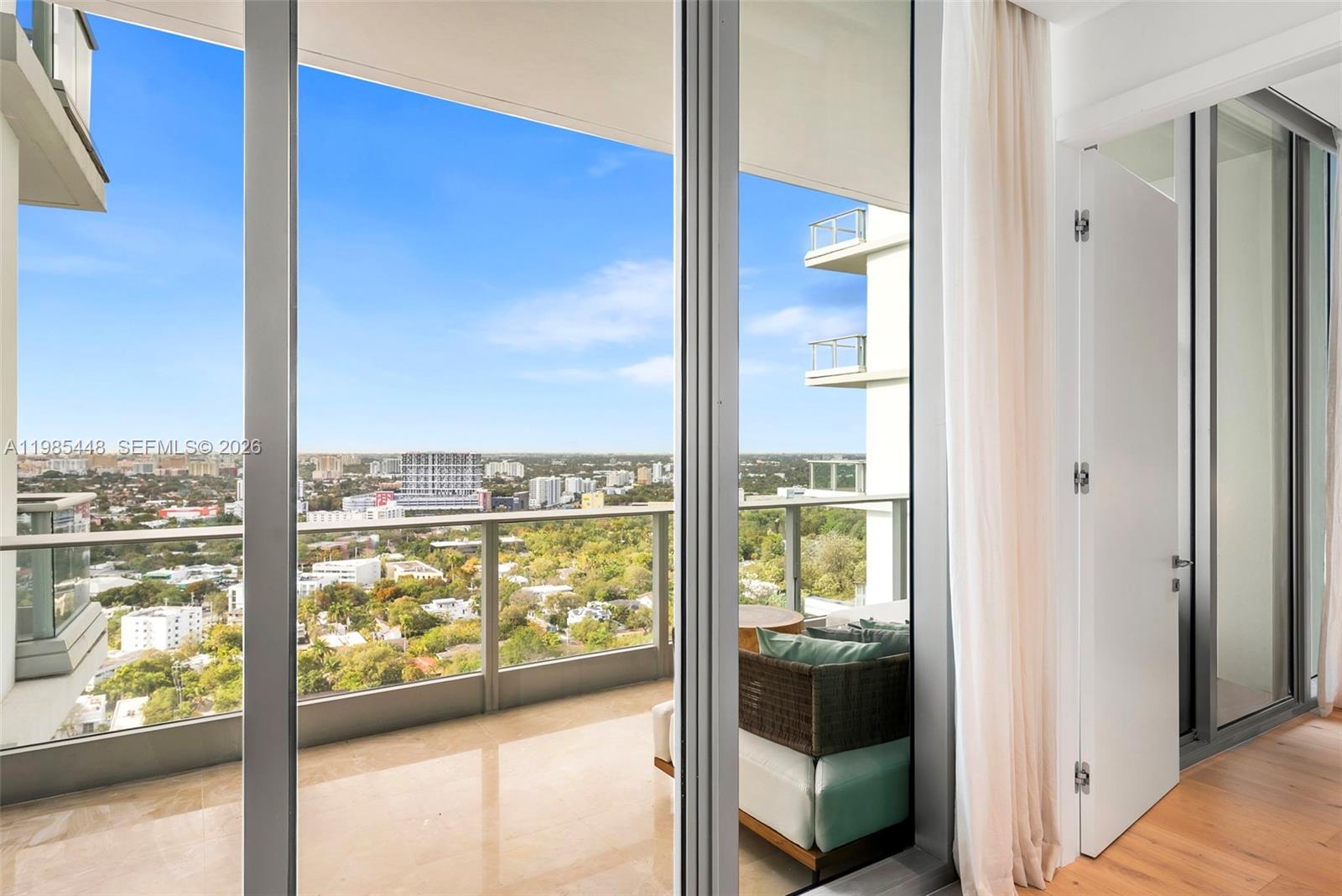 GROVENOR HOUSE CONDO - Residential