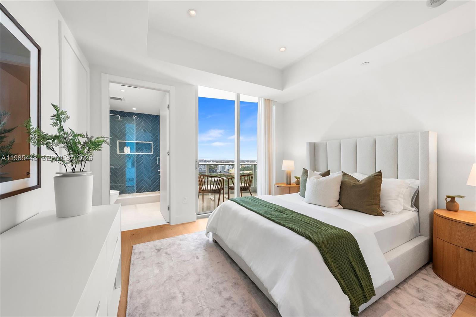 GROVENOR HOUSE CONDO - Residential