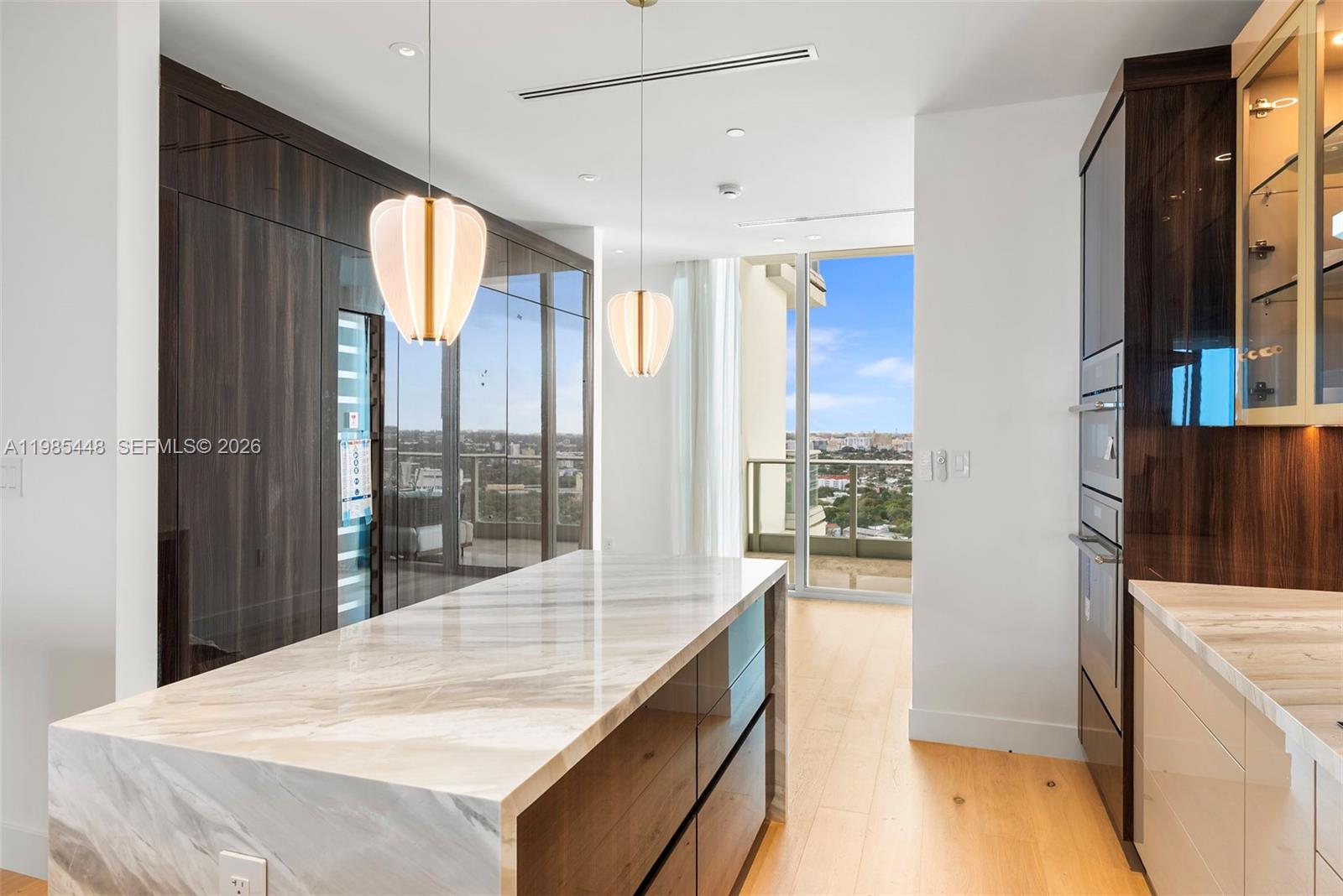 GROVENOR HOUSE CONDO - Residential