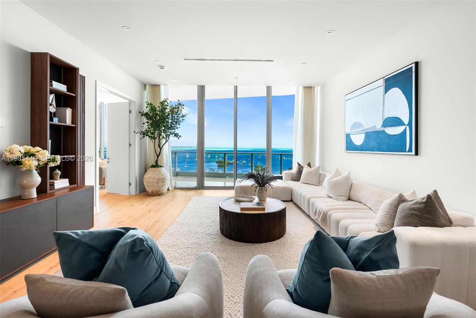 GROVENOR HOUSE CONDO - Residential