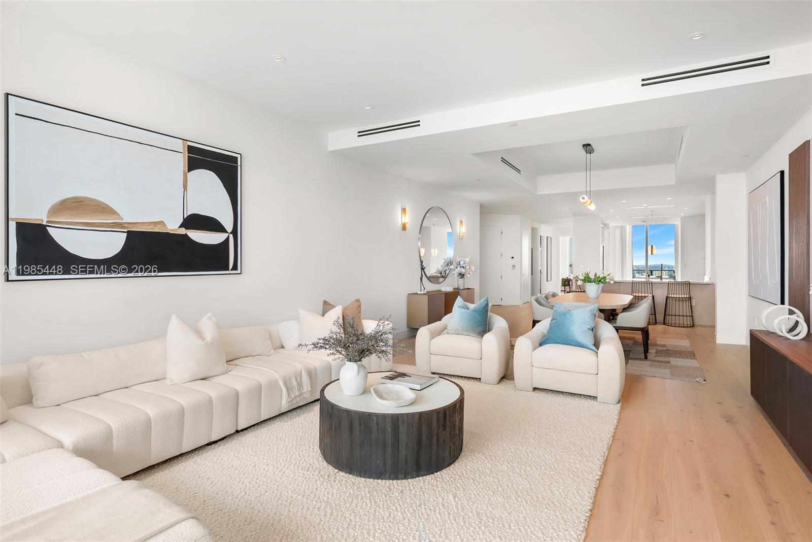 GROVENOR HOUSE CONDO - Residential