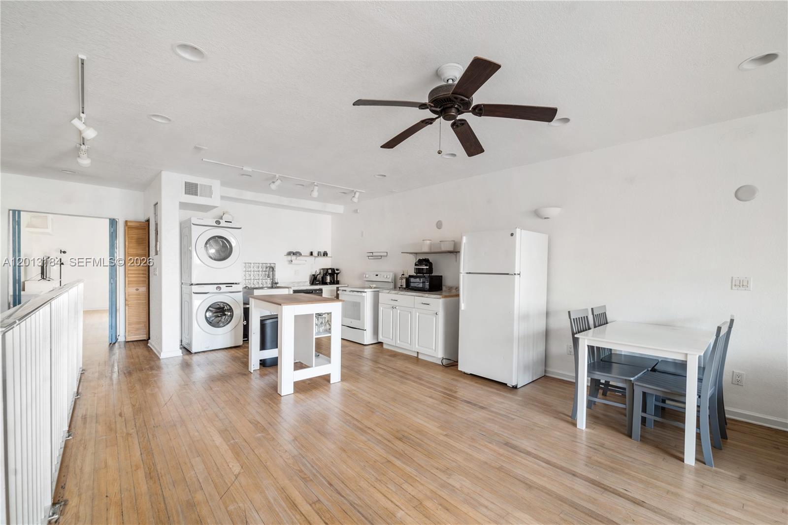 ATLANTIC BEACH DEV - Residential Lease