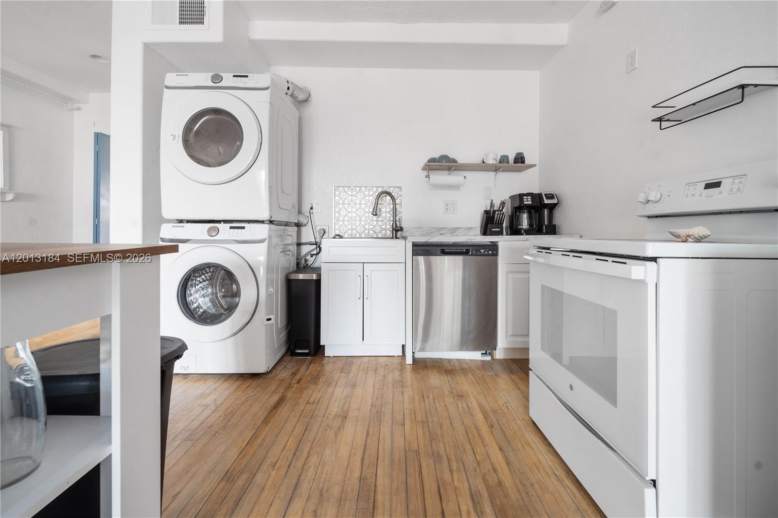 ATLANTIC BEACH DEV - Residential Lease