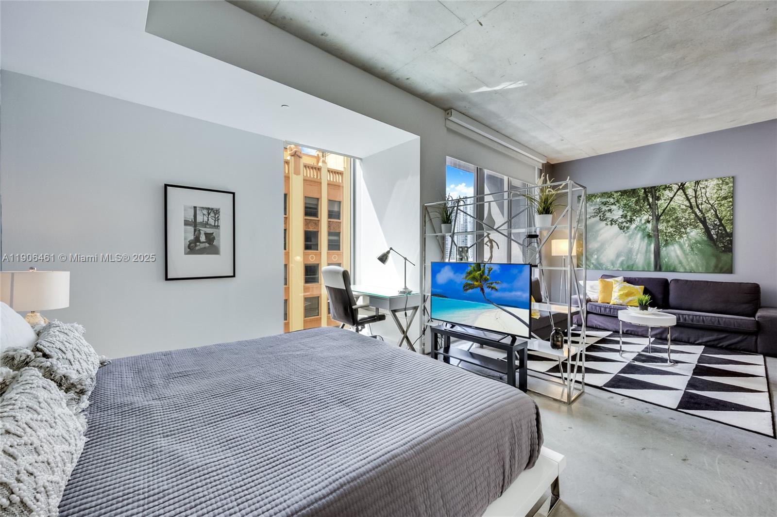 CENTRO CONDO - Residential Lease