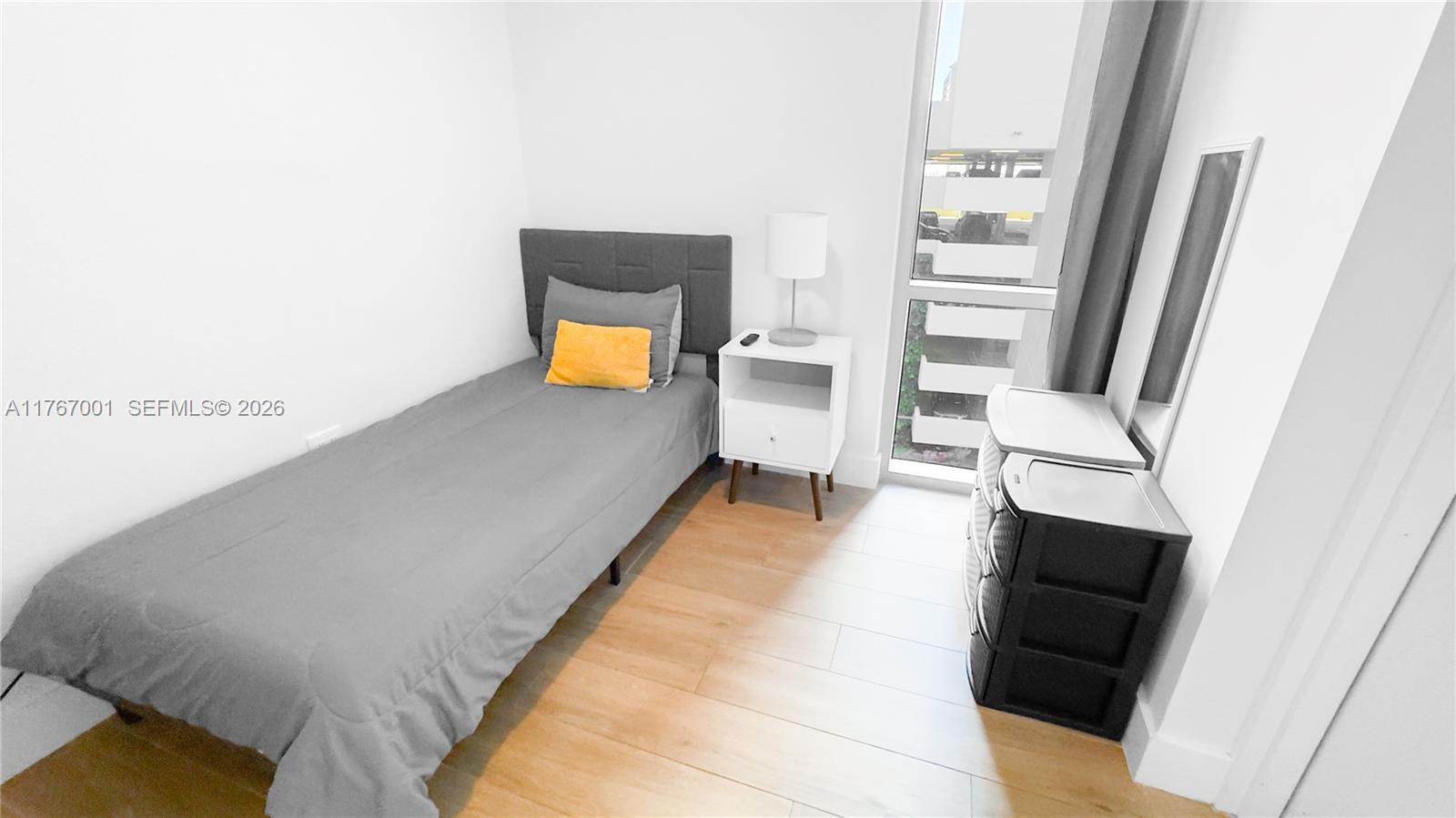 THE HARBOUR NORTH CONDO - Residential