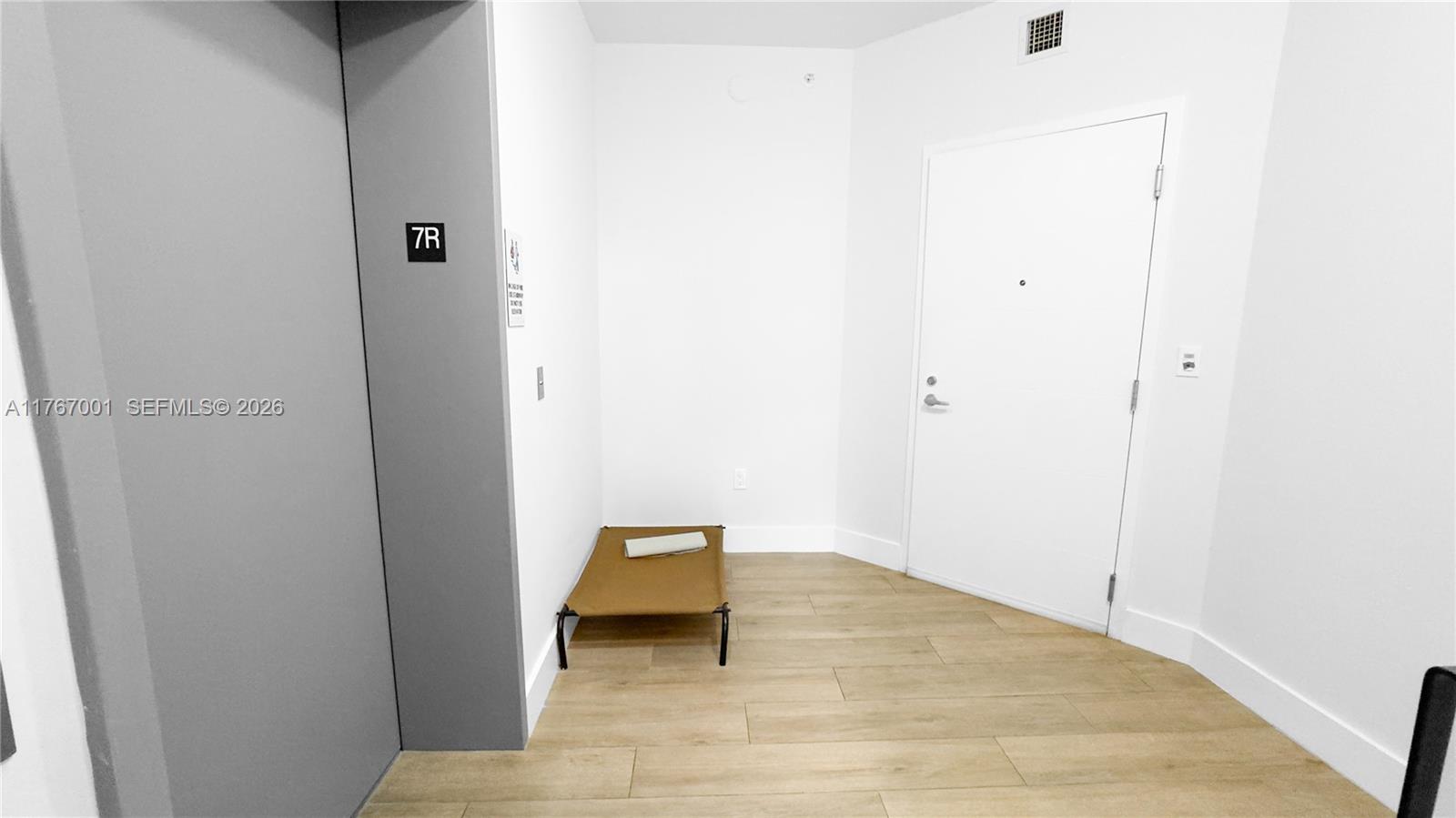 THE HARBOUR NORTH CONDO - Residential