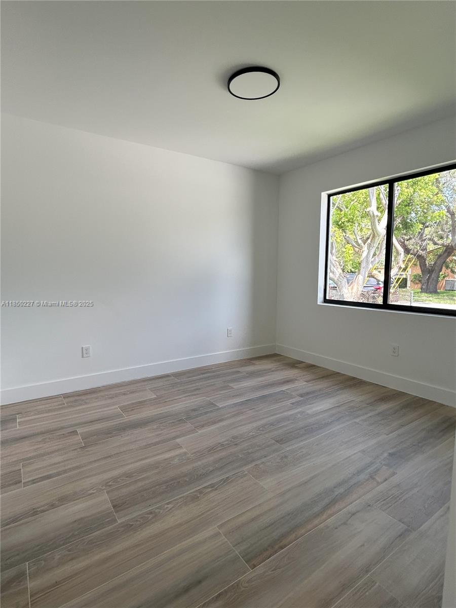 LIBERIA - Residential