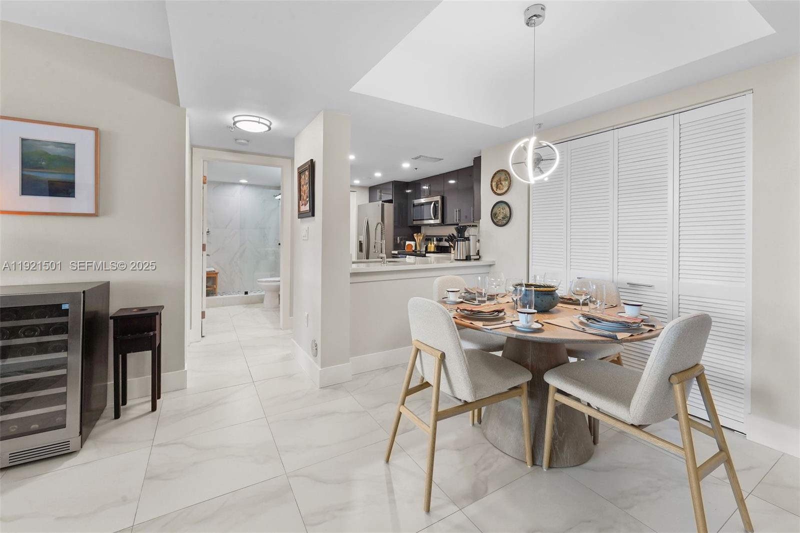 THE FLORIDIAN CONDO - Residential