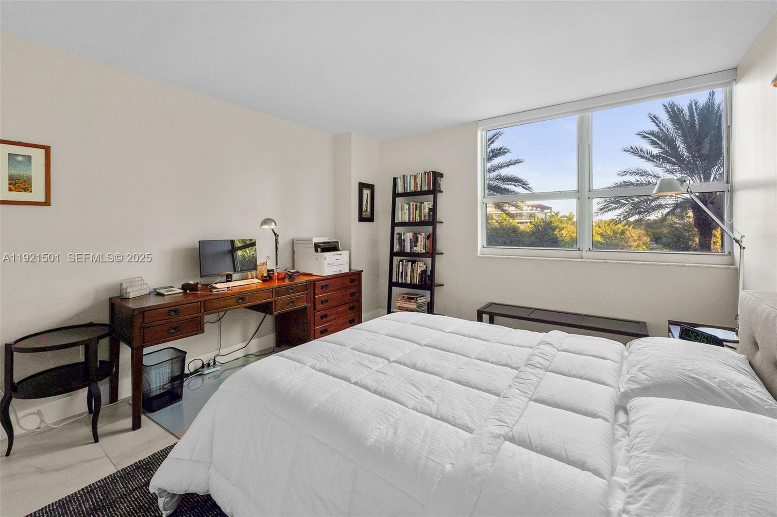 THE FLORIDIAN CONDO - Residential