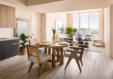 275 SW 6th St 2007 Miami FL 33130