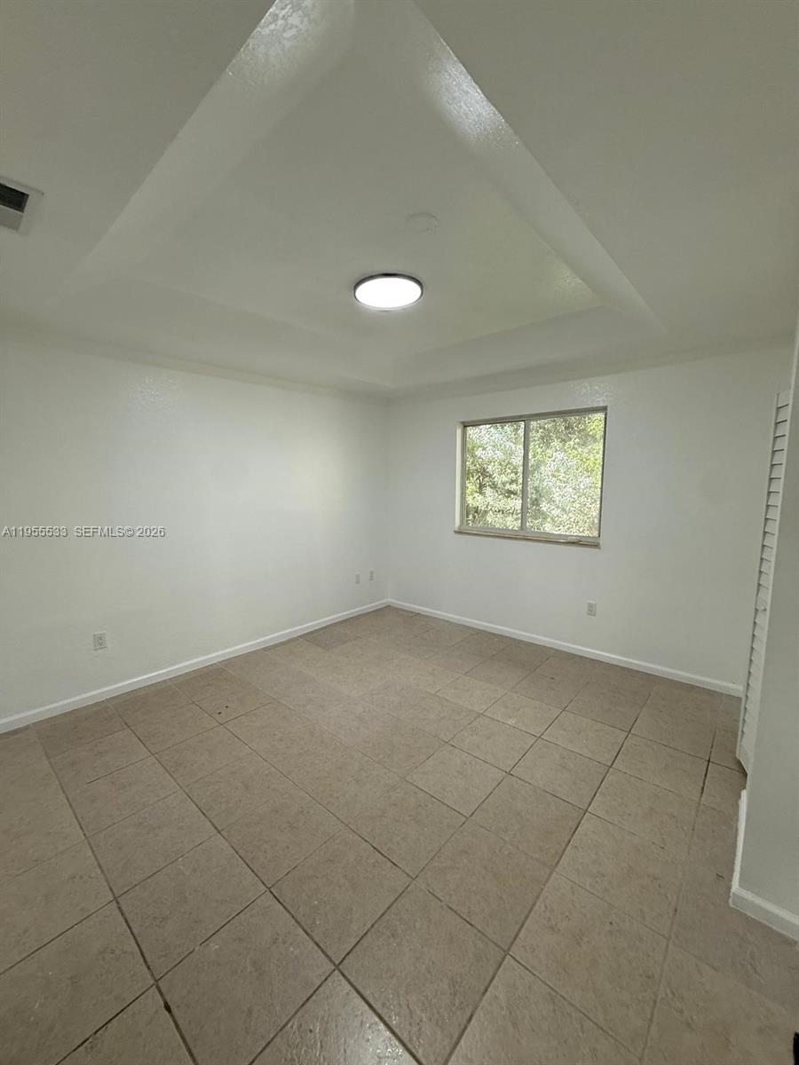 MAJORCA ISLES II CONDO - Residential