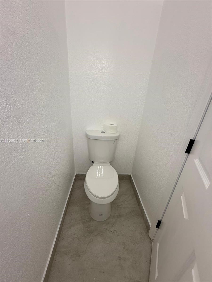 MAJORCA ISLES II CONDO - Residential