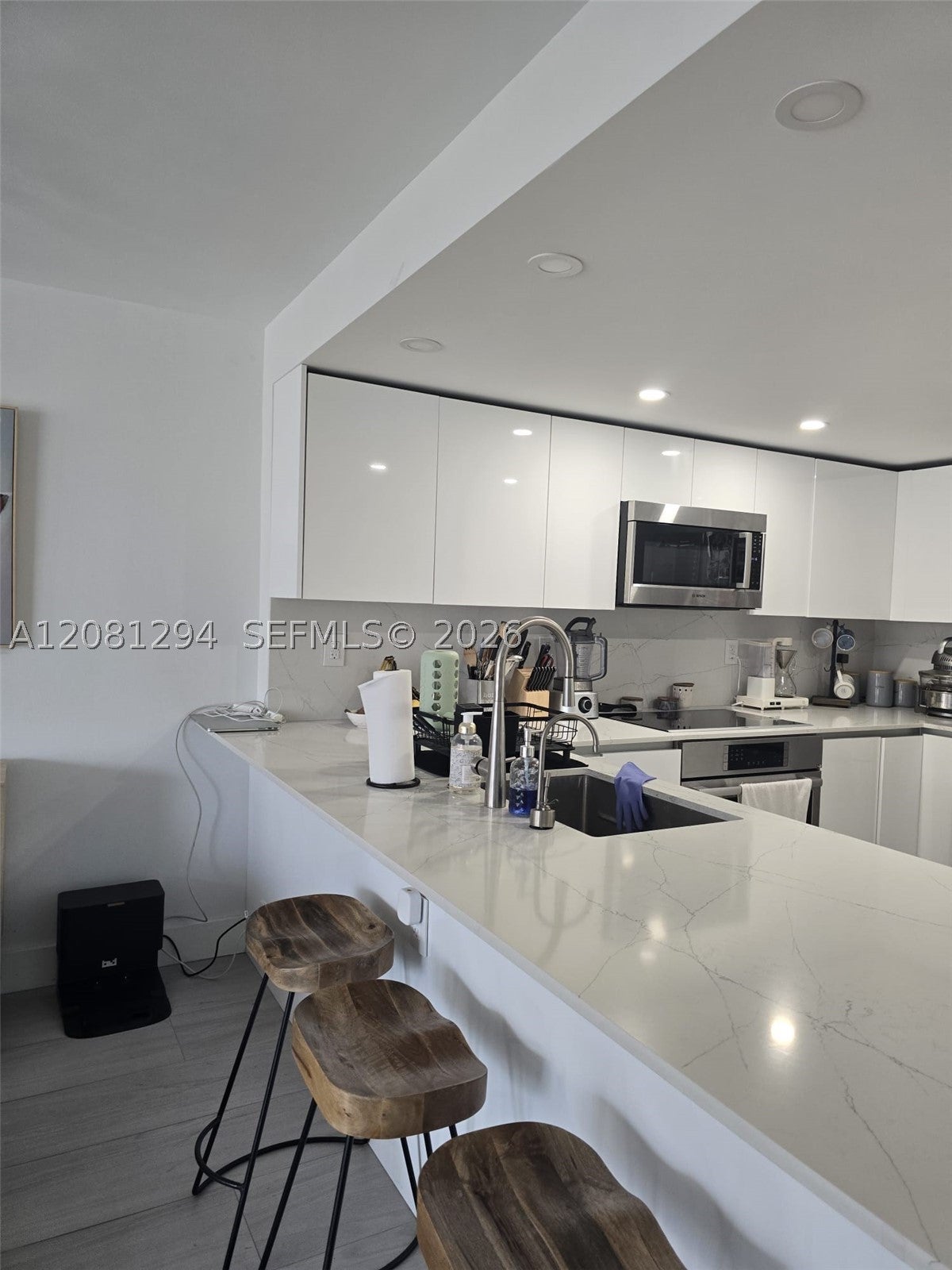 1901 Brickell Ave B2110